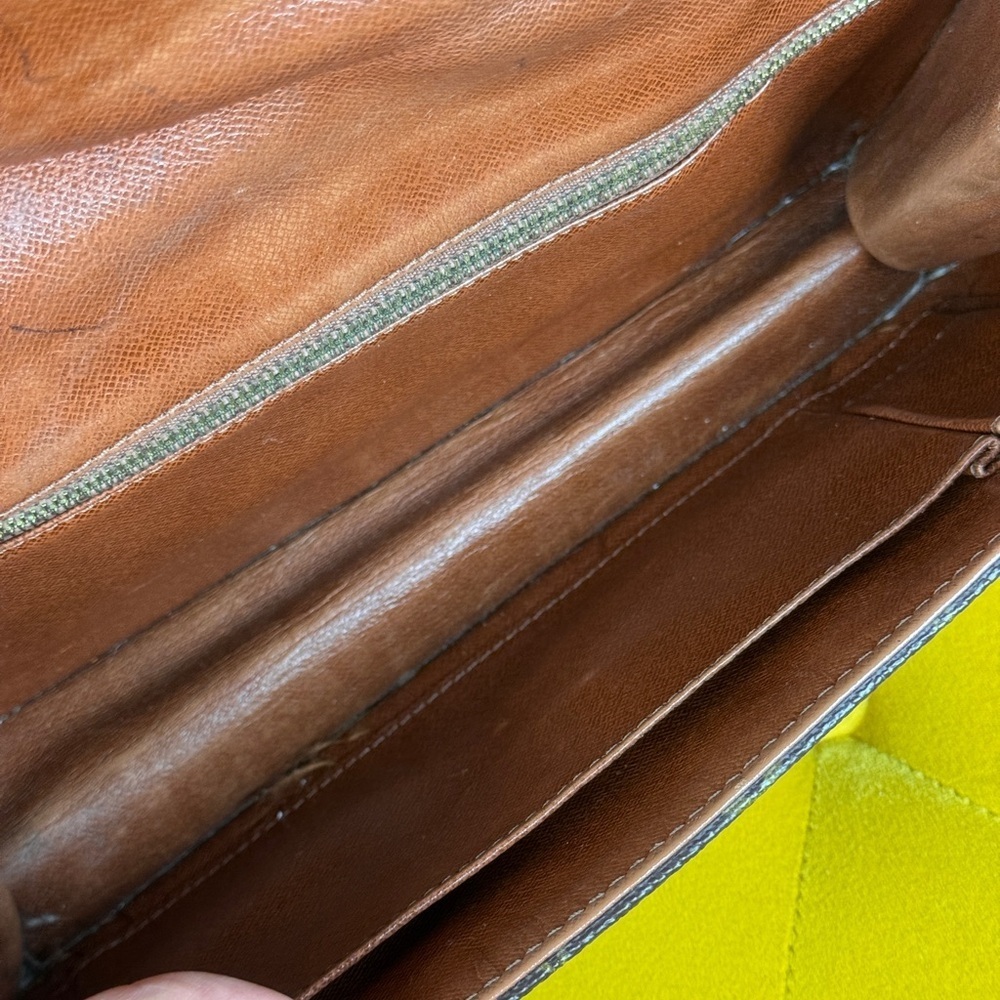 Louis Vuitton Vintage Monogram Canvas Clutch with Tan Trim - Picture 7 of 12